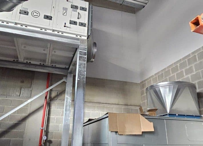 Aansluiting van technische installaties